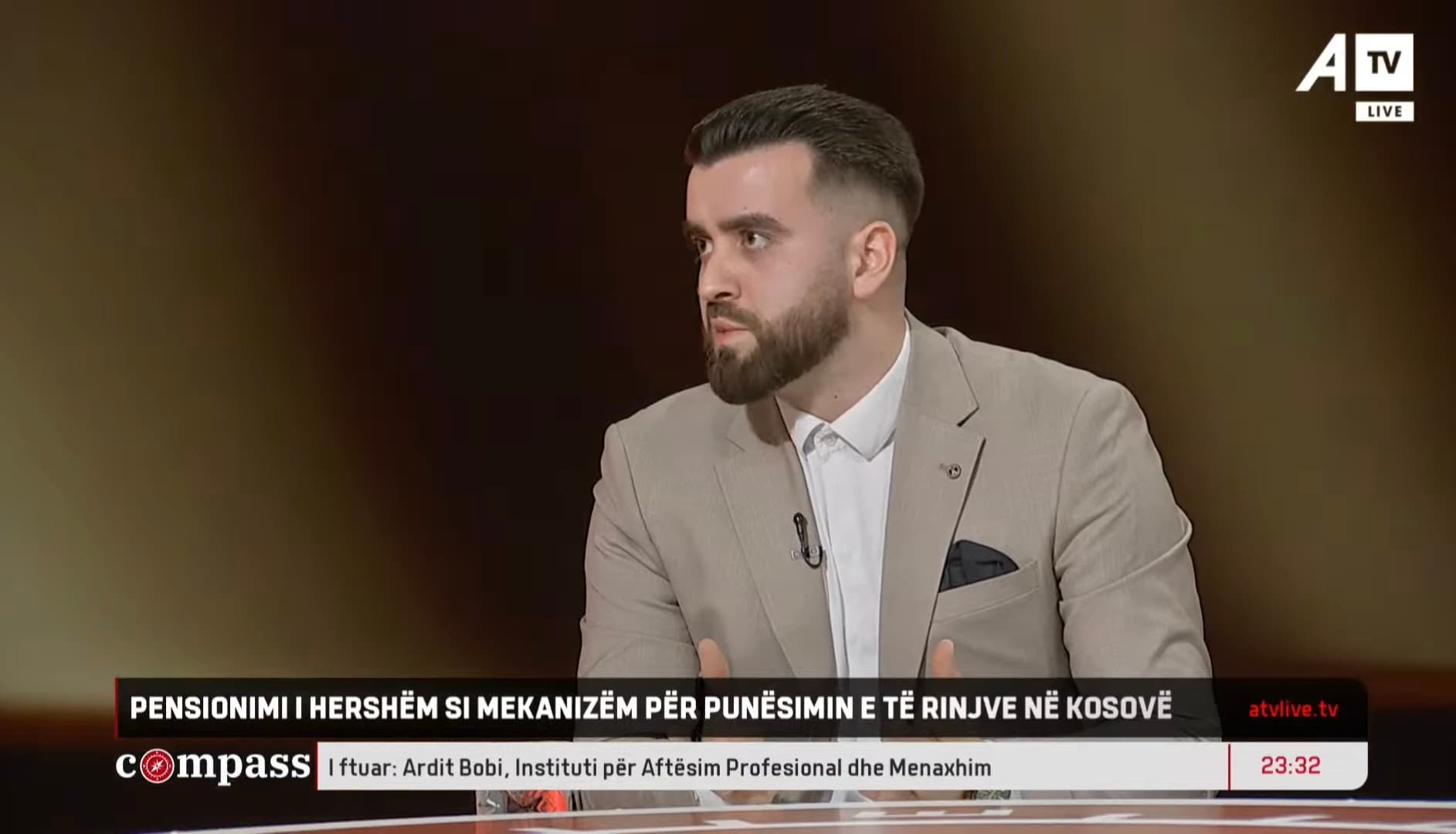 Pensionimi i Hershëm Vullnetar si Mekanizëm për Pensionimin e të Rinjve në Sektorin Publik